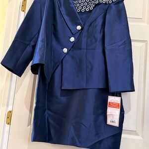 Especially Yours Navy 2 Piece Suit Size 20W 
Plus Size